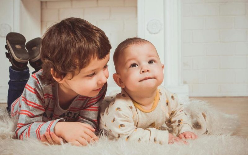 Adoption vs. surrogacy in Israel: family-building options